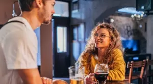 7 начина да използвате очите си за съблазняване 