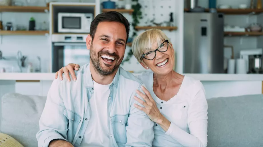 6 знака, че си имате работа с мамино синче