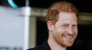 Принц Хари спечели дело за хакерски атаки срещу издател на таблоиди
