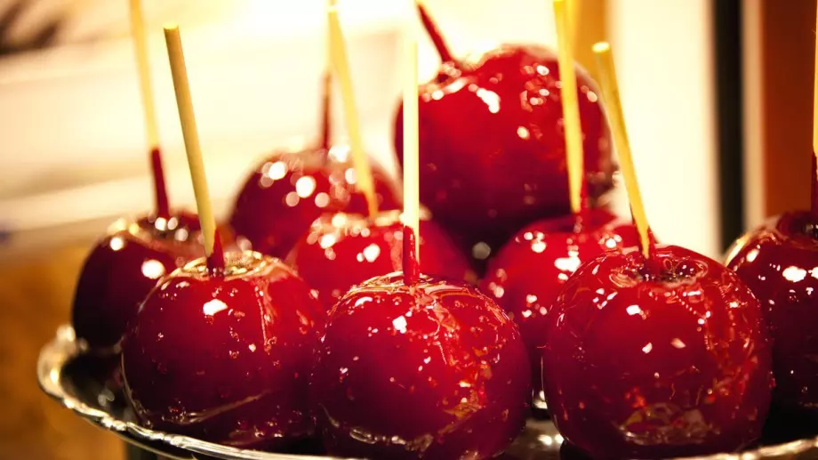 Неустоимо изкушение: Карамелизирани ябълки