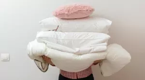 Как да перете различните типове възглавници