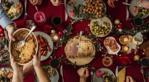 Колко дълго е безопасно да съхранявате празничните остатъци храна в хладилника?