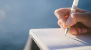 Интелигентност или интелегентност - как се пише правилно?