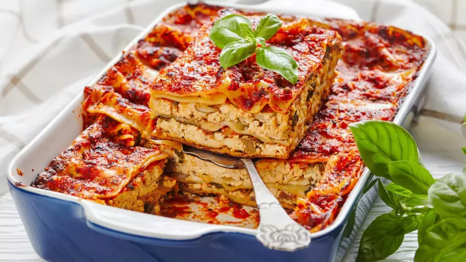 Много вкусна вегетарианска лазаня 
