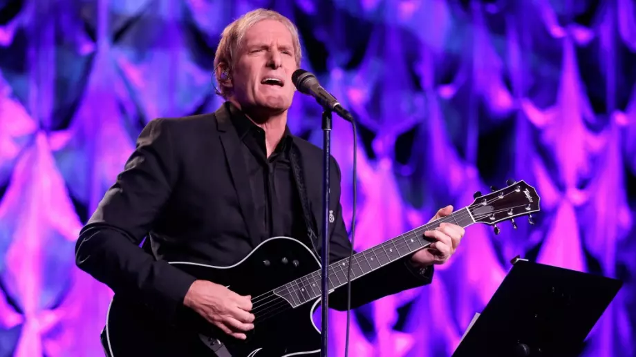 Оперирали са Майкъл Болтън