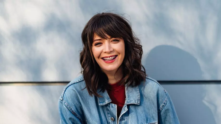 Женски виц за 7 април, 2024 г.: Двама съседи