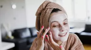 Кога маските за лице могат да бъдат опасни за кожата ви