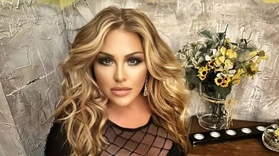 Рени с тежко признание: Бях крайна към сина си и баща му се възползва (СНИМКИ)