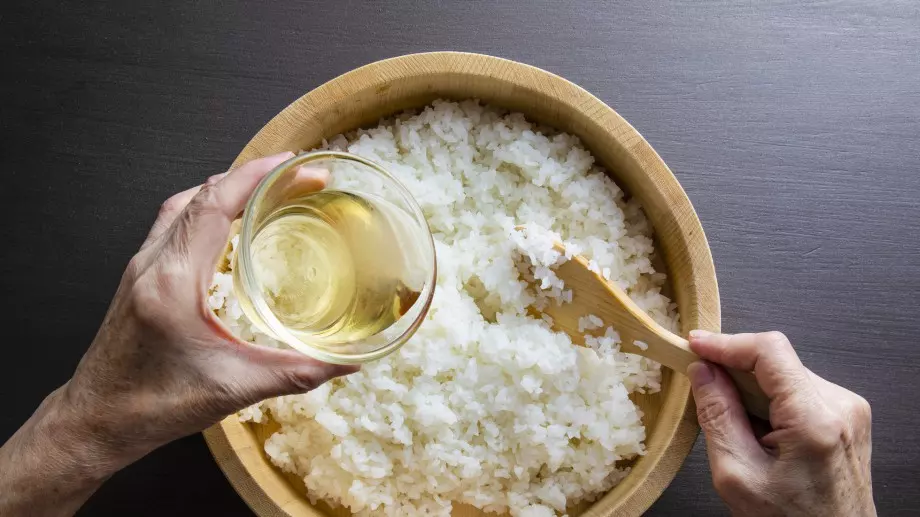 3 невероятни ползи за здравето от оризовия оцет