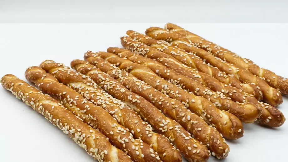 Рецепта за най-вкусните домашни солени пръчици