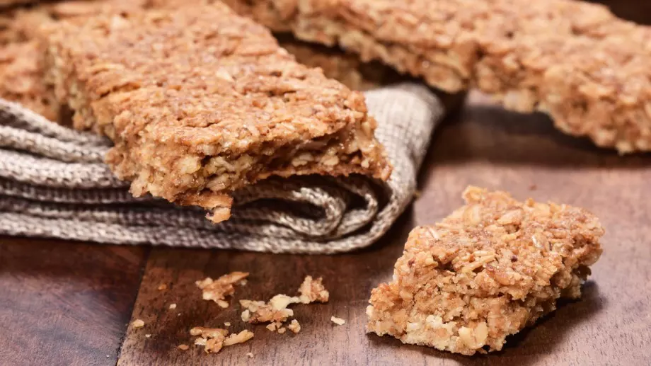 Вкусни десерти, които се приготвят само от 2 съставки