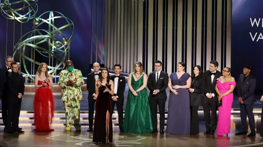 Неочаквано: Черният цвят доминира на наградите "Еми" (СНИМКИ)