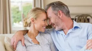 6 червени флага при връзка с по-възрастен мъж