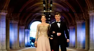 Кралица Мери от Дания: От австралийски пъб до кралското семейство