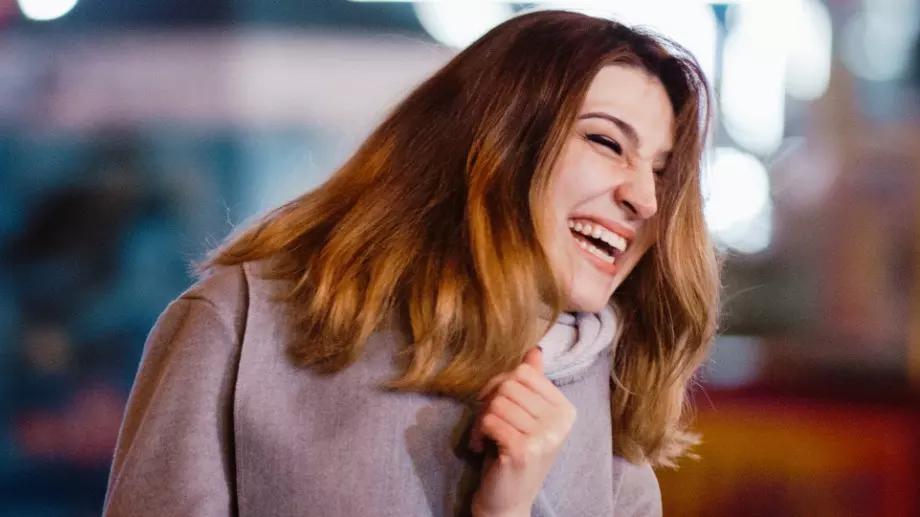 Женски виц за 9 април, 2024 г.: Чък Норис влязъл в един бар