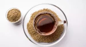 Вода със семена ажгон: Ползи и как се прави