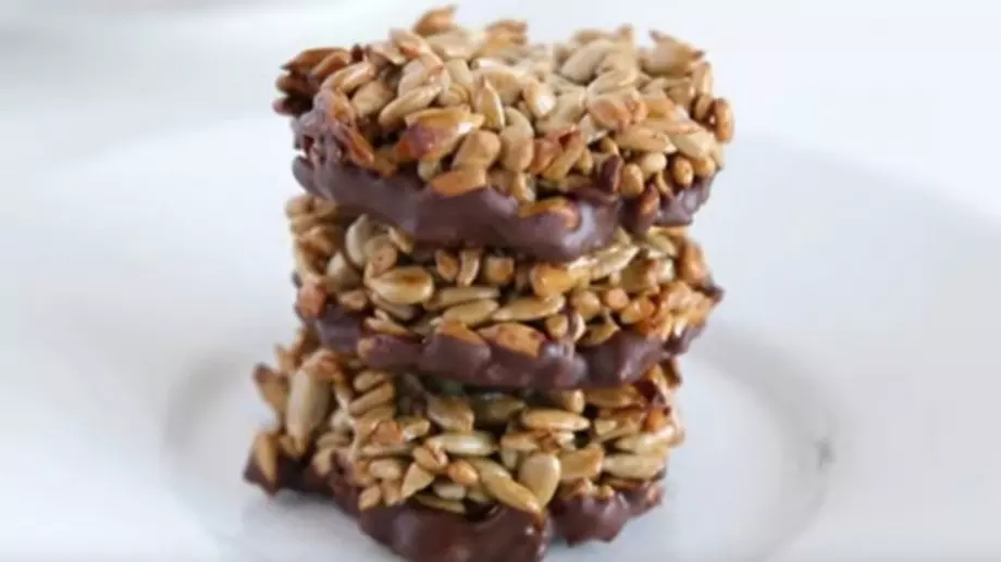Стават за нула време: Шоколадови сладки със слънчогледови семки