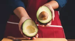 След като научите това, никога няма да изхвърлите костилката от авокадо