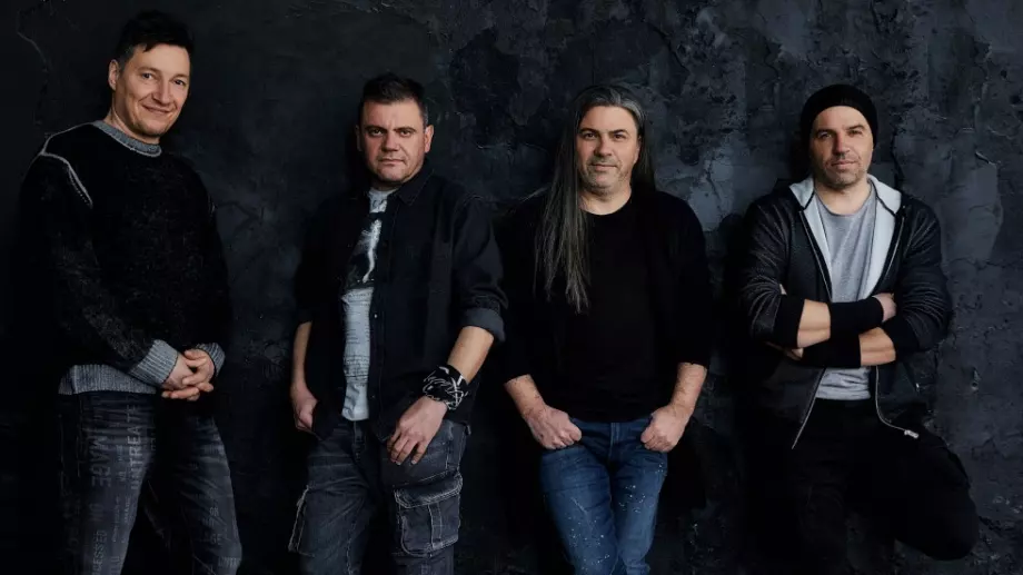 Б.Т.Р. ще отбележат 30 години с турне в страната