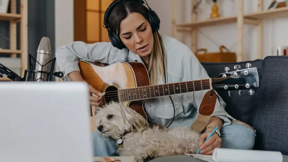 Доказано: Кучетата наистина успокояват стопаните си