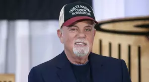 След 17 години: Били Джоел представи нова песен (ВИДЕО)