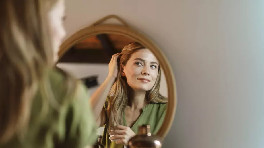 6 трика, с които да скриете двойната брадичка