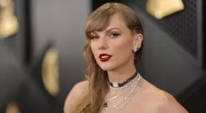 Тейлър Суифт планира да съди студент, ето защо