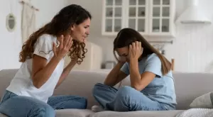 50 неща, които нарцистичните майки казват на децата си, а НЕ трябва