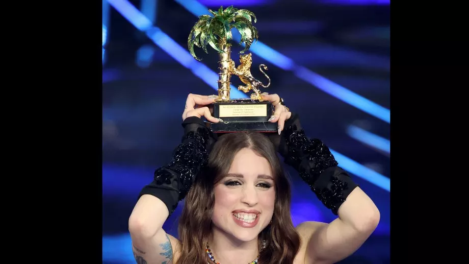 Анджелина Манго грабна голямата награда в Сан Ремо