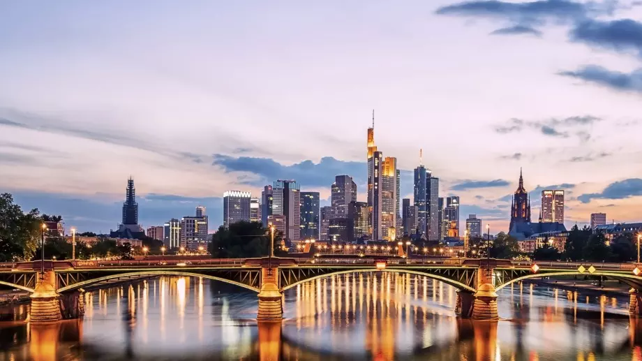 Кой е нaй-гoлeмият pиcĸ зa иĸoнoмиĸaтa на Германия?