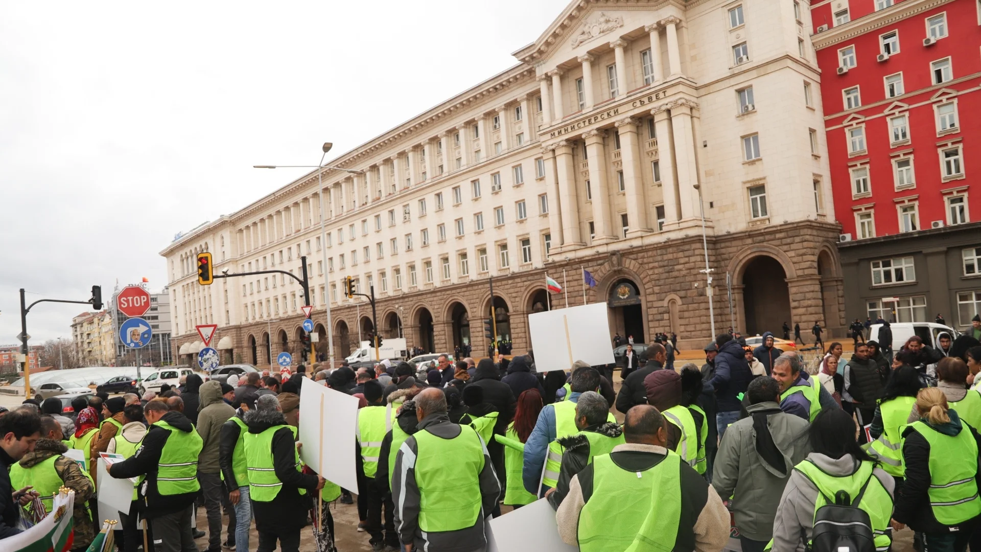 Протестите: Интереси за милиони в земеделието