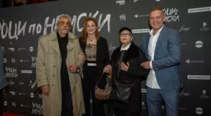 Цветана Манева и Юлиан Вергов на премиерата на "Уроци по немски" (СНИМКИ)