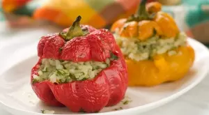 Кулинарно изкушение: Пълнени чушки с песто