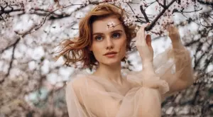 Стихотворение за 2 април 2024