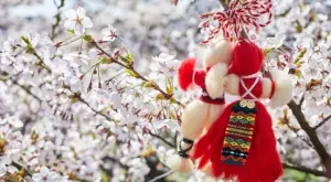 Знаете ли кой е първият българин, окичил се с мартеница?