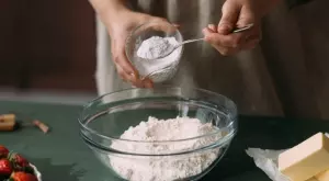 Стъпка по стъпка: Как правилно да мерите брашно