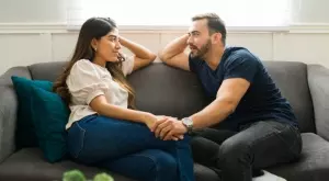 6 лесни начина да накарате един мъж да бъде открит с вас