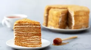 Класическа рецепта за торта Медовик