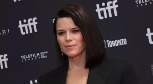 Нев Кембъл отново ще играе Сидни Прескот в "Писък" 7 (СНИМКА)