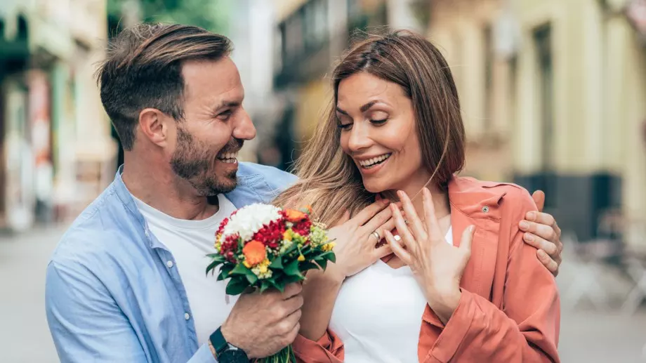 Любовен уикенд хороскоп за 23-24 март 2024