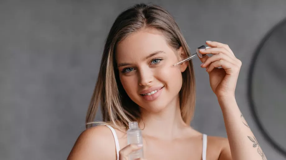 Най-добрият серум за лице за всеки тип кожа