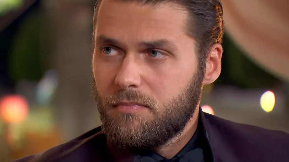 Няма да го познаете! Ето как е изглеждал Алек от "Ергенът" преди (СНИМКА)