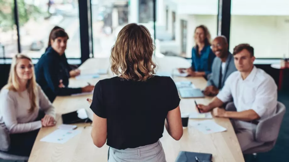 Кратко ръководство за модерно лидерство