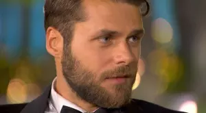 Алек напуска коктейла обиден след грандиозен конфликт в "Ергенът"