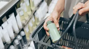 „Зелени“ бюти продукти или с „чист състав“: Каква е разликата?