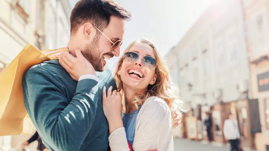 3 зодии, които ще имат късмет в любовта до края на април 2024