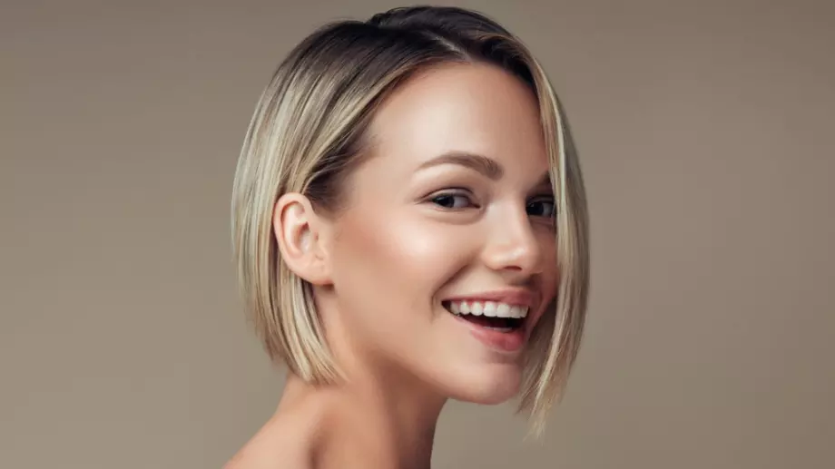 7 прически, които карат ниските жени да се открояват от тълпата (СНИМКИ)