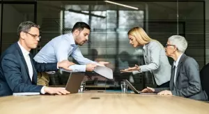 Избирайте враговете си разумно