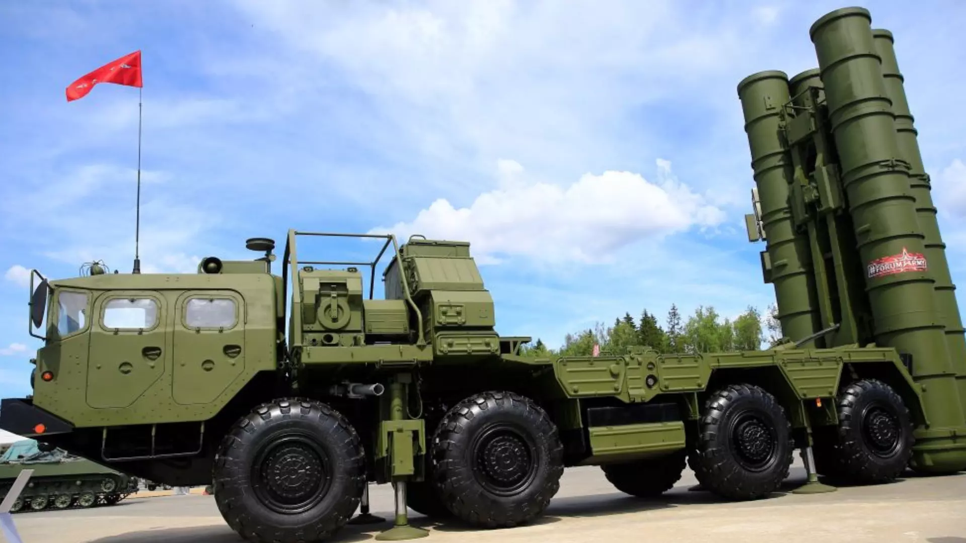 Първи данни: Разруха и отломки от руски ракетен комплекс в Джанкой, Крим (СНИМКА)