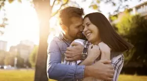 Любовно пожелание за 19 април 2024 според зодията